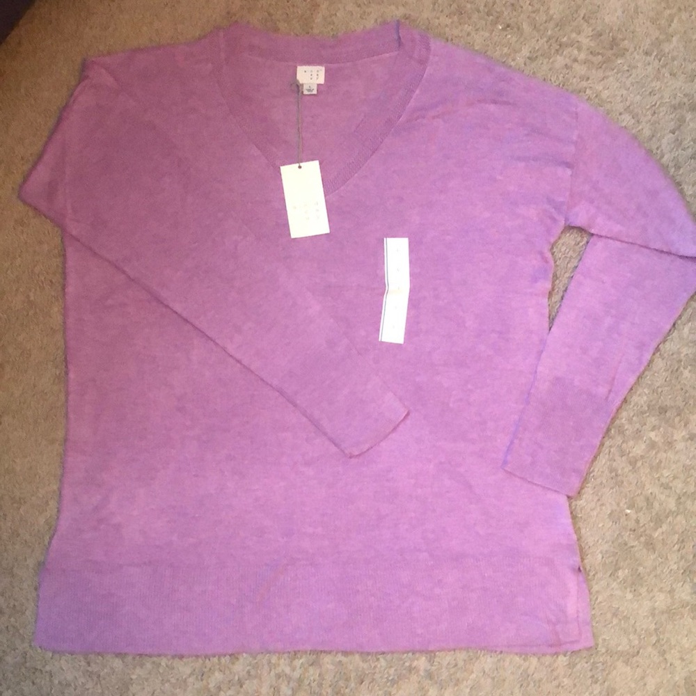 Purple long sleeve v-neck sweater